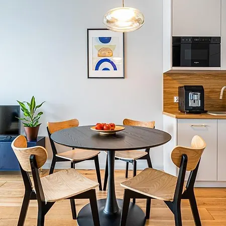 Plac Unii Apartman *